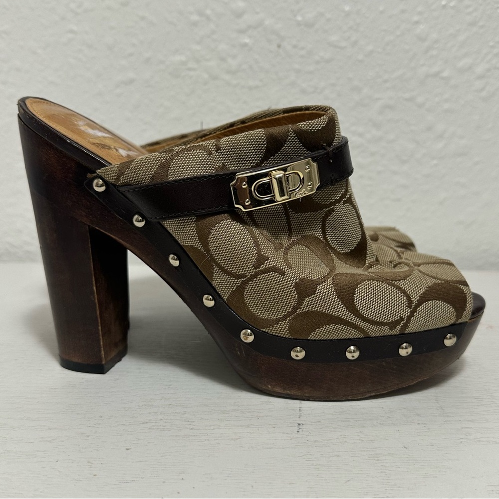 Coach Jodi Tan Signature Canvas Peep-Toe Clog Heels with Gold Buckle y2k vintage - Picture 4 of 12